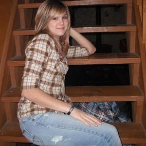 Profile Picture of Tiffany Mcclain (@tiff_mcc_rox) on Myspace