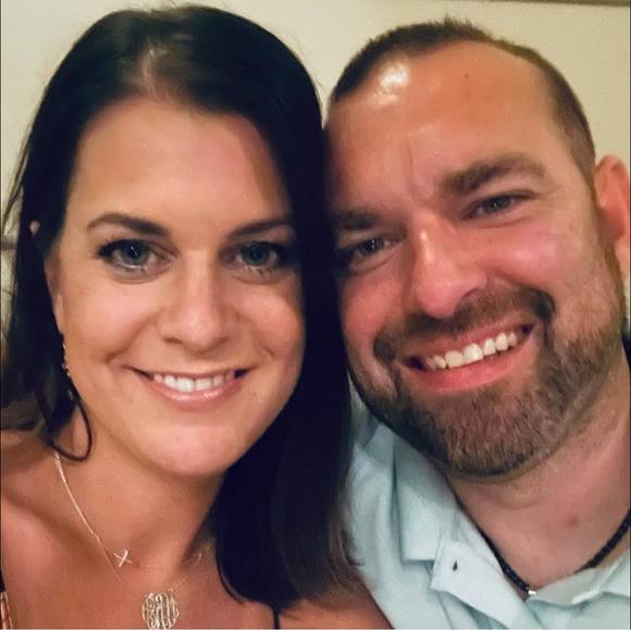 Profile Picture of Maria Reiff (@mariareiff) on Poshmark