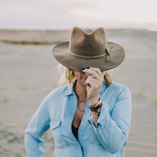 Profile Picture of Tiffany Bachman (@farmhouse.collective) on Instagram