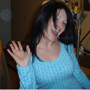 Profile Picture of Heather Hall Williams (@hallheat) on Myspace