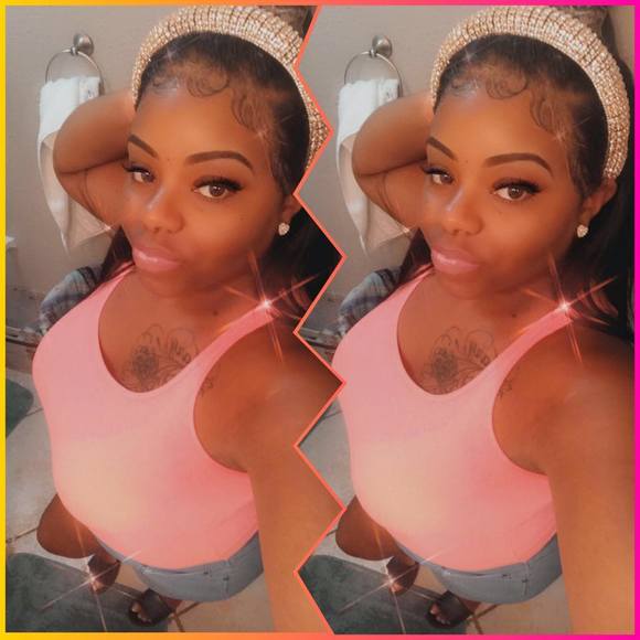 Profile Picture of Kittythis Kittythat (@kittythisk) on Poshmark