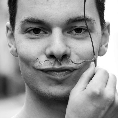 Profile Picture of Aaron (@dyson_one) on Twitter