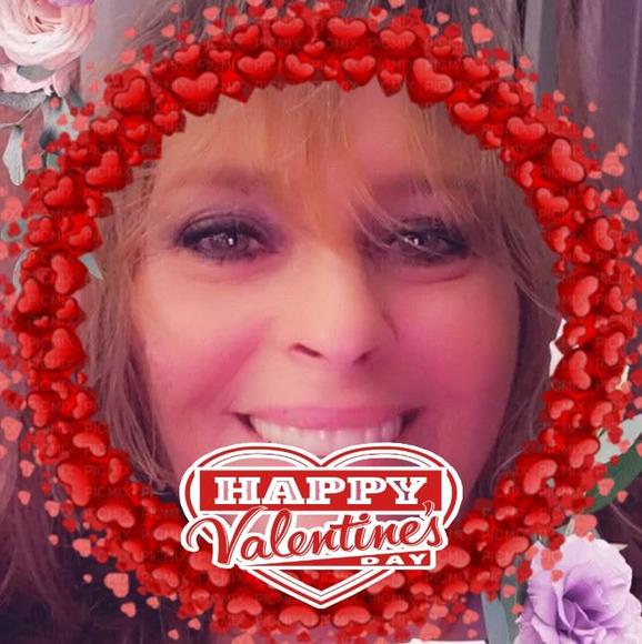 Profile Picture of Chris Stoner (@mamastoner) on Poshmark