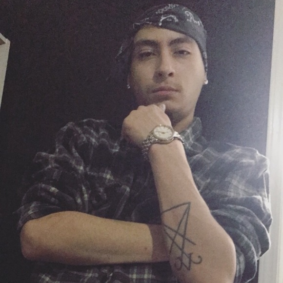 Profile Picture of Roman Haidet (@belialtrax) on Poshmark