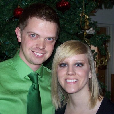 Profile Picture of Susan Duvall (@SusanLeeDuvall) on Twitter