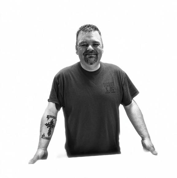 Profile Picture of Sean Snow (@sean75766) on Poshmark