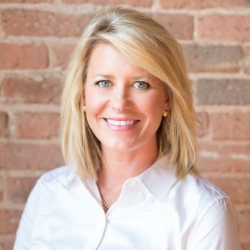 Profile Picture of Lindsay Neubarth (@lneubarth) on Twitter