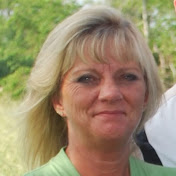 Profile Picture of Debbie Black (@countrygaldebbie) on Youtube