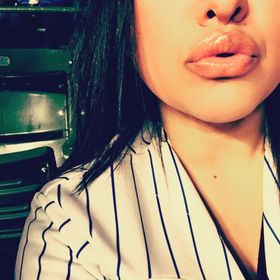 Profile Picture of Asenath Duron (@ozzzard) on Pinterest