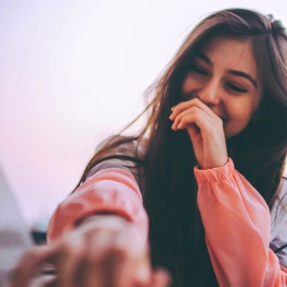 Profile Picture of Alexis Fairley (@96f2mmn4lefo) on Poshmark