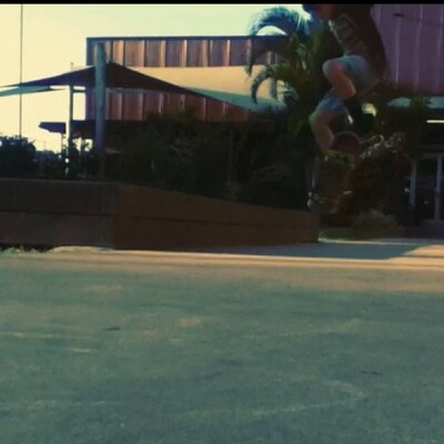 Profile Picture of Jamie Thacker (@jthac19) on Twitter