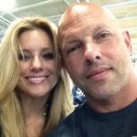 Profile Picture of Shawn & Belle Hibbs (@shawnandbelle) on Instagram