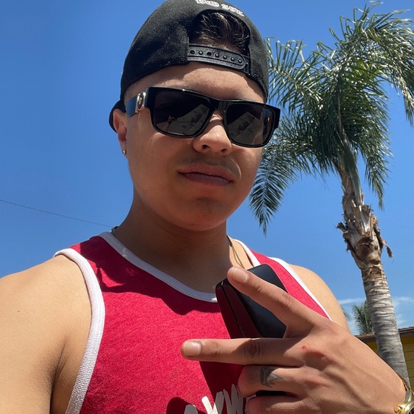 Profile Picture of Luis Lazcano (@laz_llc) on Poshmark