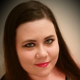 Profile Picture of Christina Matherly (@bookgirl0218) on Pinterest