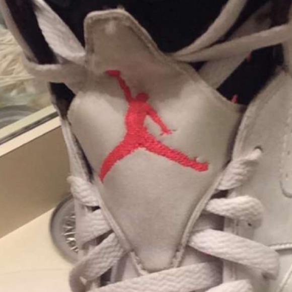 Profile Picture of Sam Dyal (@samdyal) on Poshmark