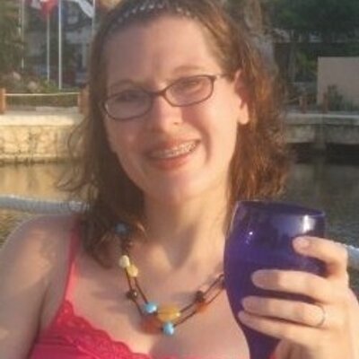 Profile Picture of Paula Fink Logero (@puloge) on Twitter