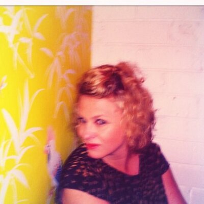 Profile Picture of Lucy Plunkett (@lucylouroses) on Twitter