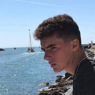 David Filipe - Twitter Profile Picture of David Filipe (@DavidFi59175580) on Twitter