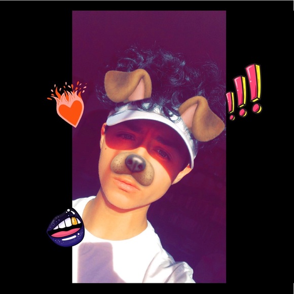 Profile Picture of Brandon Ruiz (@ohtrapstarr) on Poshmark