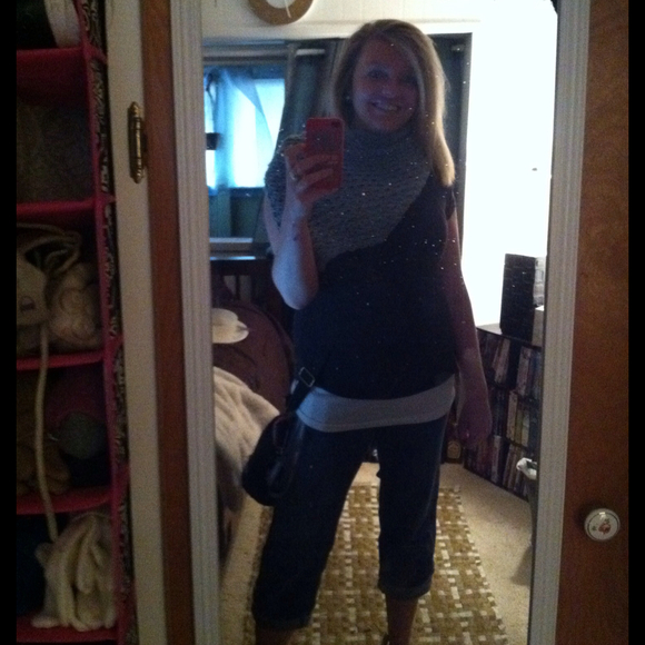 Profile Picture of Kourtney Beumel (@kourtyb) on Poshmark