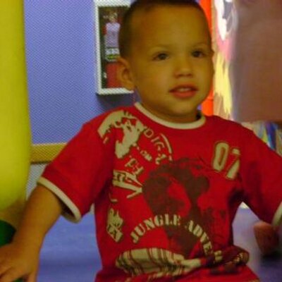 Profile Picture of Henry Andrews (@henriashlee) on Twitter