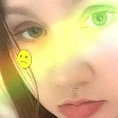 Profile Picture of Rachel Charlotte Thomas (@xrachelthomas) on Twitter