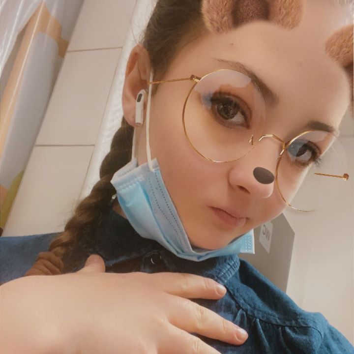 Profile Picture of 🍒Elizabeth🍒 (@@cherryadams) on Tiktok