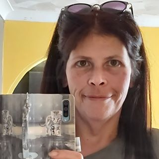 Profile Picture of Clare Batchelor (@clare.batchelor.733) on Facebook