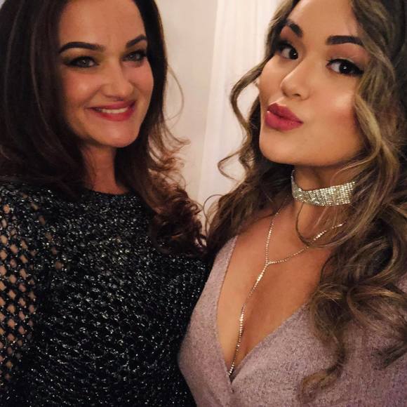 Profile Picture of Janet Peralta (@jperalta) on Poshmark