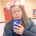Profile Picture of Carlie Jo (@carliexclary) on Instagram