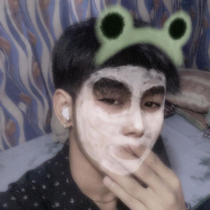 Profile Picture of R O B E R T (@robertfraga01) on Tiktok