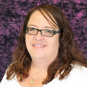 Profile Picture of Dee Coyle (@DeeCoyle) on Youtube