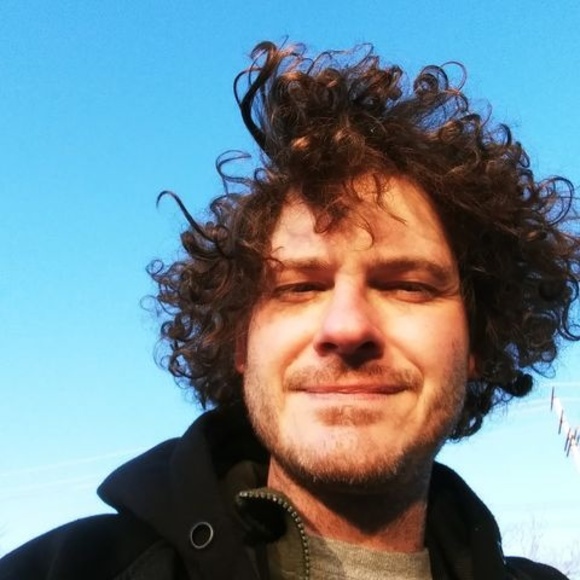 Profile Picture of Shawn Korell (@shawnkorell1983) on Poshmark