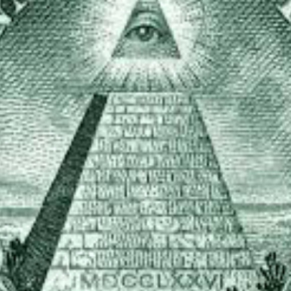 Profile Picture of Chandra Bender (@cbender5) on Poshmark