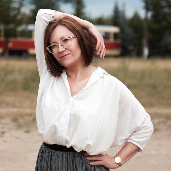 Profile Picture of Eireen Bruccoleri (@bruccoleri196) on Poshmark