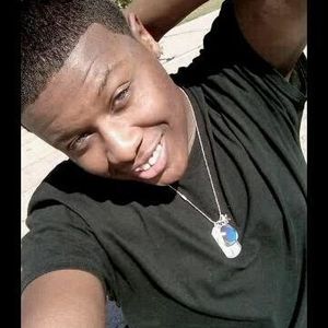 Profile Picture of Travis Graves (@ryde_or_dye_2006) on Myspace