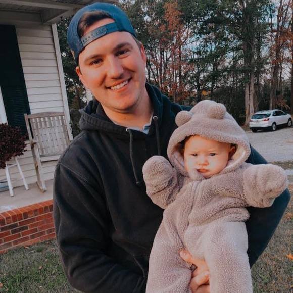 Profile Picture of Tyler Lowery (@tylerlowery) on Poshmark