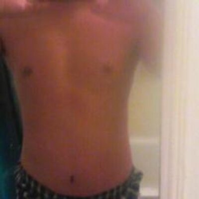 Profile Picture of David Agins (@madmoneyagins) on Twitter