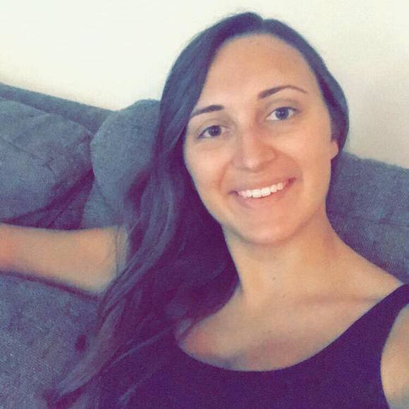 Profile Picture of Cicely Nicholson (@can2065) on Poshmark