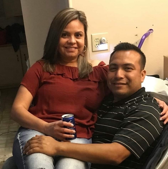 Tony Lozano - Poshmark Profile Picture of Tony Lozano (@rr0502147) on Poshmark