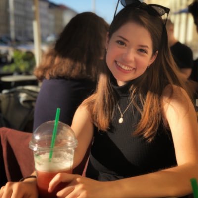 Profile Picture of Pamela Alvarez (@PamZambrano) on Twitter