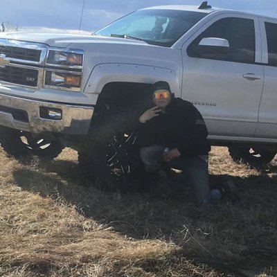 Profile Picture of Travis Benson (@travbenson15) on Twitter
