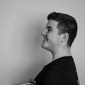 Profile Picture of Adam Böhm (@boehmadi) on Pinterest