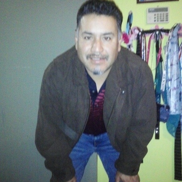 Profile Picture of Angel garcia Angel garcia (@angelillo3663) on Poshmark