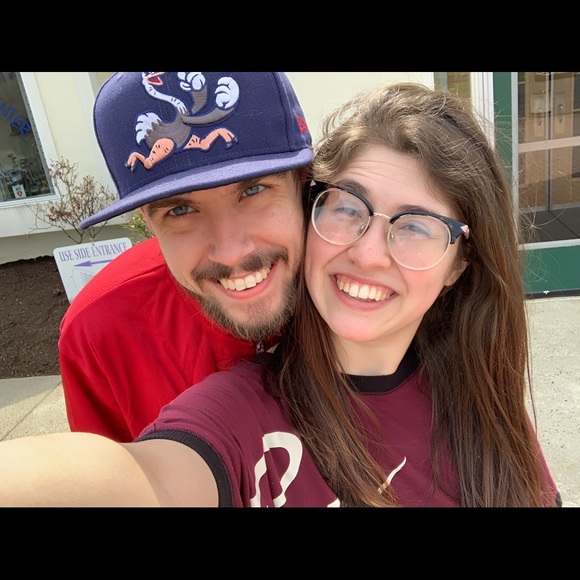 Profile Picture of Devon Hittelman (@cheerleading21) on Poshmark