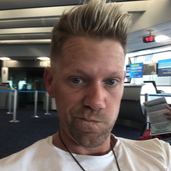Profile Picture of Kevin Donohue (@kpr8118) on Poshmark