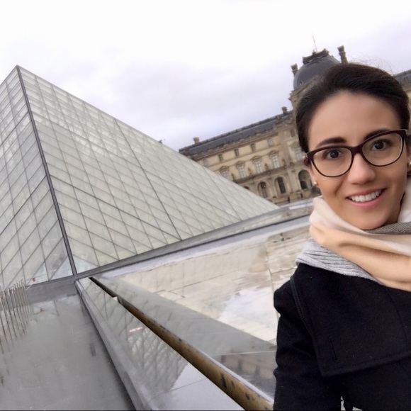 Profile Picture of Paola Trezzi (@pats1017) on Poshmark