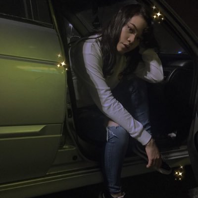 Profile Picture of Karyn Beaty (@alleywitchx) on Twitter