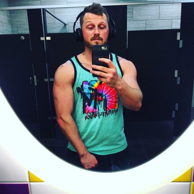 Profile Picture of Shawn Byrom (@Quik_DyeEzy) on Twitter