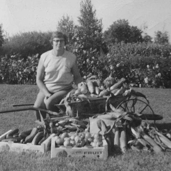 Profile Picture of Colleen Quinn (@colleenquinn959) on Poshmark